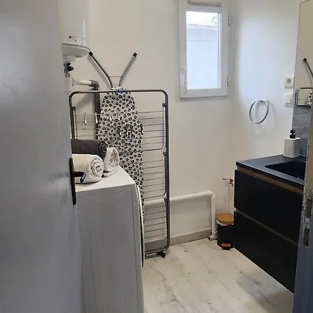 Apartment Le Peche Mignon - 1 - Locationlatamarissiere Agde